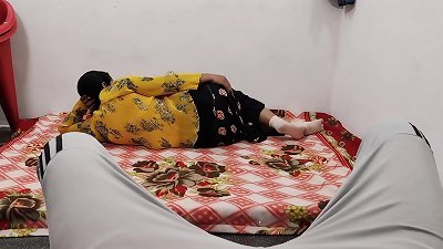 jaw-dropping Indian university girlfriend uncut see