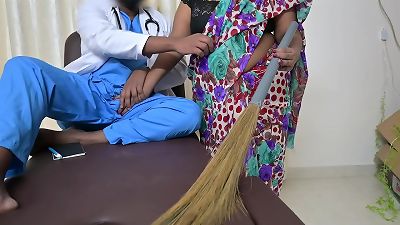 Indian physician got a handjob from his maid
