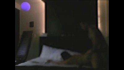 pareja de latinos jovenes cogiendo - gemidos altos