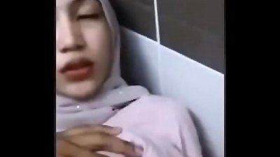 Awak tudung putih
