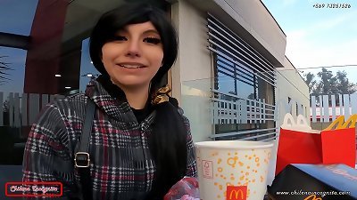 legendary Latina Youtuber goes to McDonald's and ends up with sauce all over her - "IT'S very BIG, PUT EVERYTHING IN ME" - TRAILER