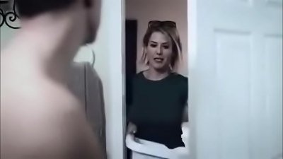 MOM'S HELPING palm STEPSON LINKFULL: http://bit.ly/HDMOMJAP