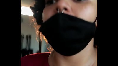 Gym sweetheart almost got caught while showing her yam-sized hooters in the middle of the workout