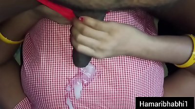 Indian Desi college damsel fail in exam. She convince her instructor and give him hj and make her schoolteacher happy. Indian Desi college sex Video.