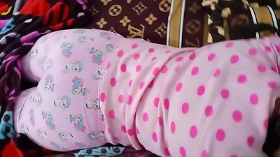 Incredible, I pack my stepdaughter's face with jism while she is resting: since she doesn't sense anything, I penetrate her like never before and fill her face with my warm milk