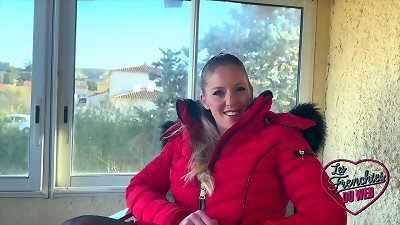 Aurbeaureal, beautiful blonde, eager for rock-hard romp