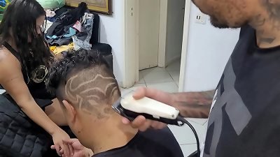 Corte de cabelo personalizado ( El Toro De Oro ) Yuri do Guaruja Brasil