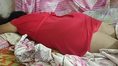 wild hot Desi gf in red - torrid figure rubdown