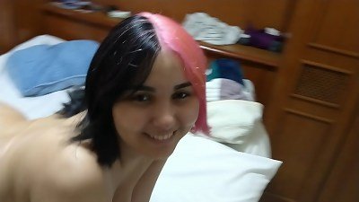 I'm a young, preggo doll and a ample admirer of Belle Belinha.