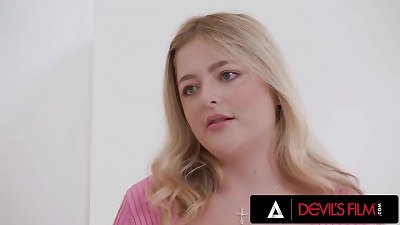 satans FILM - gorgeous milf Mellanie Monroe penetrates In Front Her voyeur stepbae Jill Taylor