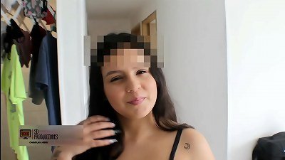 I'm very insatiable so I tempt the blender technician to ravage me, He finishes off on my face! full STORY