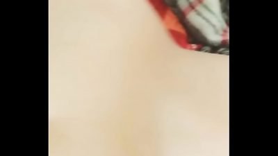 En cuarentena mi hermano trabaja y su esposa me la cojo en su cuarto arto