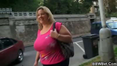 He awakes this molten fatty to smash her stiff