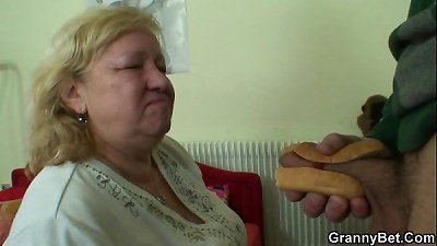 busty grandma tastes jummy dick