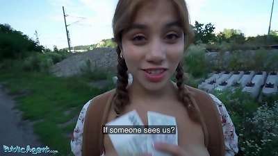 Public Agent scorching Thief Marina Gold plumbed in the woods