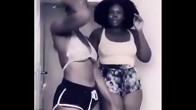 Gotta love some Ghanaian arses